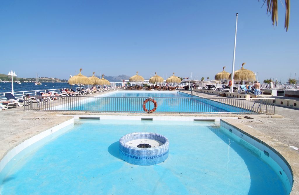 Hoposa Daina Apartamentos Port de Pollença Buitenkant foto